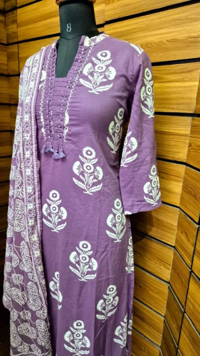 Grace in Grape - Image 3