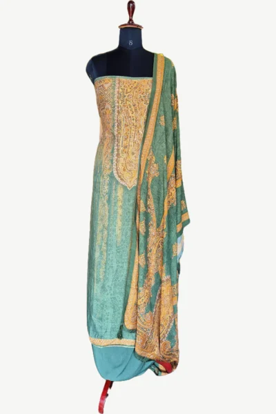 Elegant Green Paisley